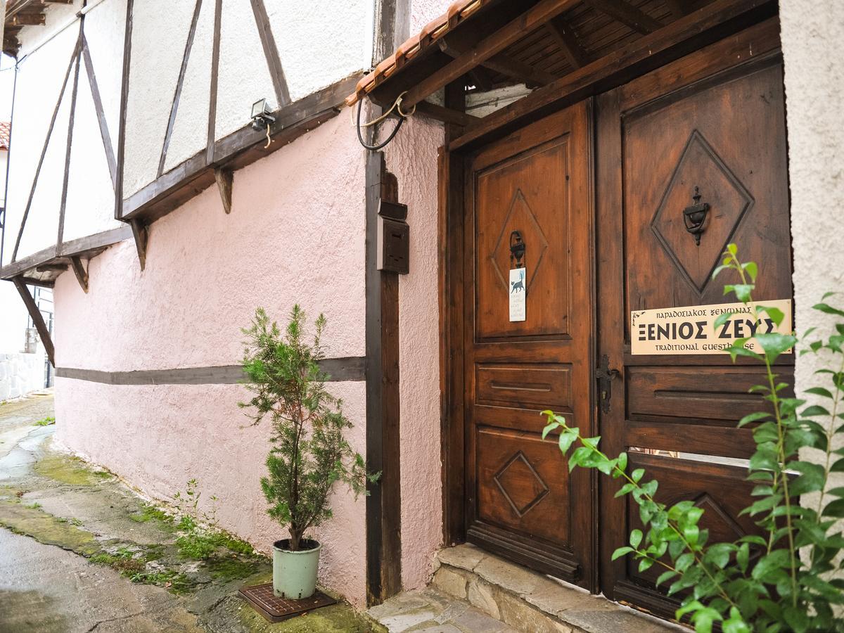 Guesthouse Xenios Zeus Stavroupoli Luaran gambar
