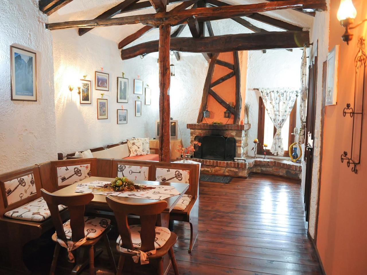Guesthouse Xenios Zeus Stavroupoli Luaran gambar
