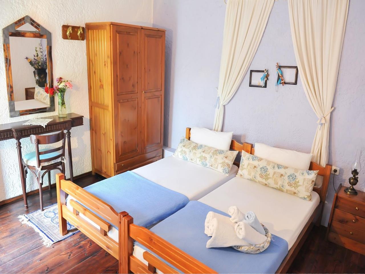 Guesthouse Xenios Zeus Stavroupoli Luaran gambar